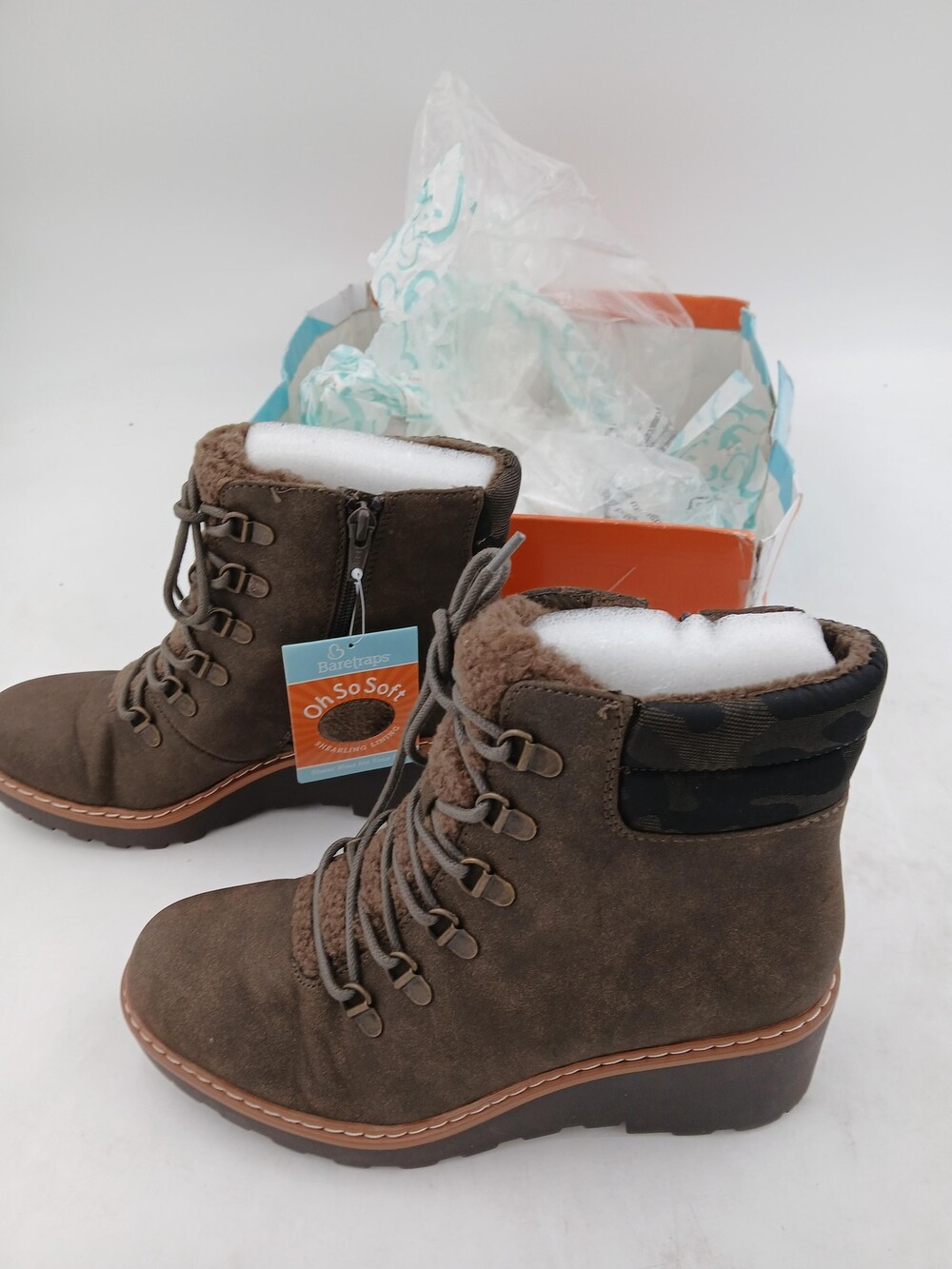 Baretraps Nasha Boots Womens Size 7.5 Moss Brown Faux Fur Lined Wedge Shoes